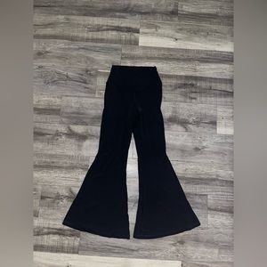 Black aerie offline real me crossover super flares size large short